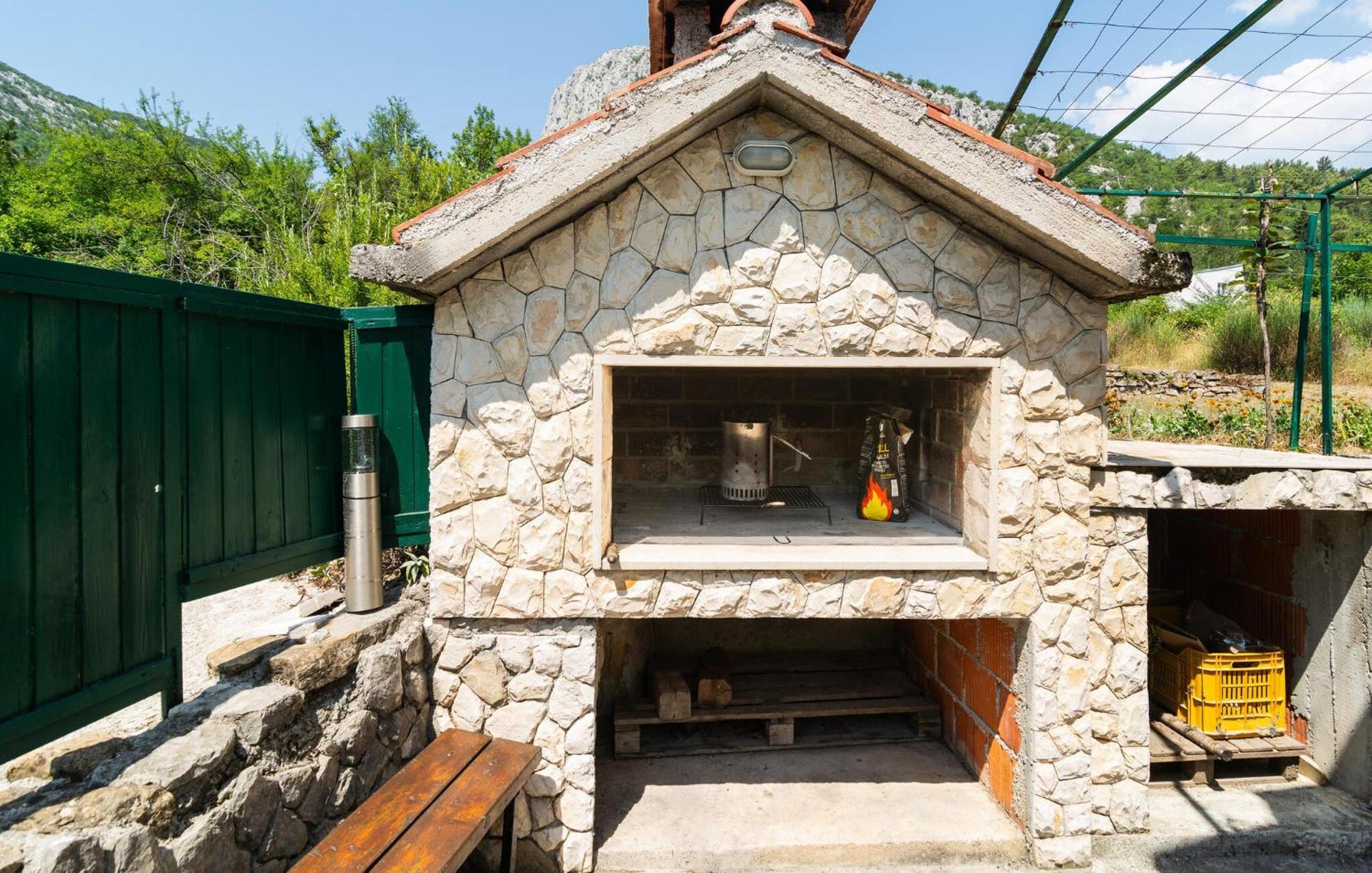 Holiday home Podaspilje I Svinisce Exterior foto